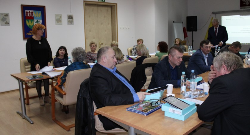 Budżet Gminy Przasnysz na rok 2023 uchwalony jednogłośnie