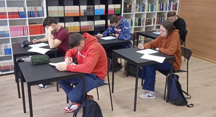 Konkurs wiedzy o Żołnierzach Wyklętych w ZSP w Przasnyszu
