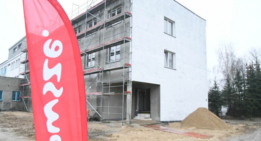Trzy kondygnacje, dwa oddziały. Trwa rozbudowa oddziałów przy ciechanowskim szpitalu