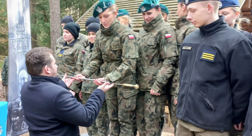 Bieg Partyzanta o szablę Starosty Powiatu Przasnyskiego w Górach Dębowych