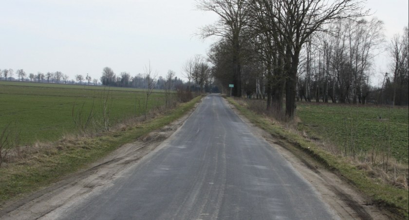 Przed nami druga część ofensywy drogowej Powiatu Przasnyskiego! Rozpisano przetarg na przebudowę 7 odcinków dróg powiatowych
