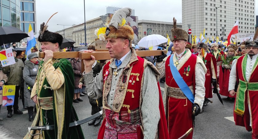 Przasnyszanie tłumnie uczestniczyli w I Narodowym Marszu Papieskim