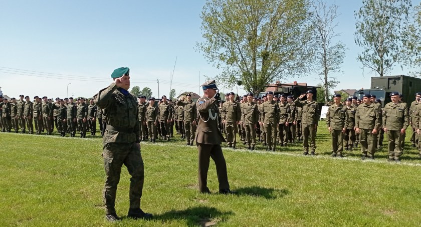 Ślubowanie klas mundurowych Zespołu Szkół Powiatowych w Przasnyszu