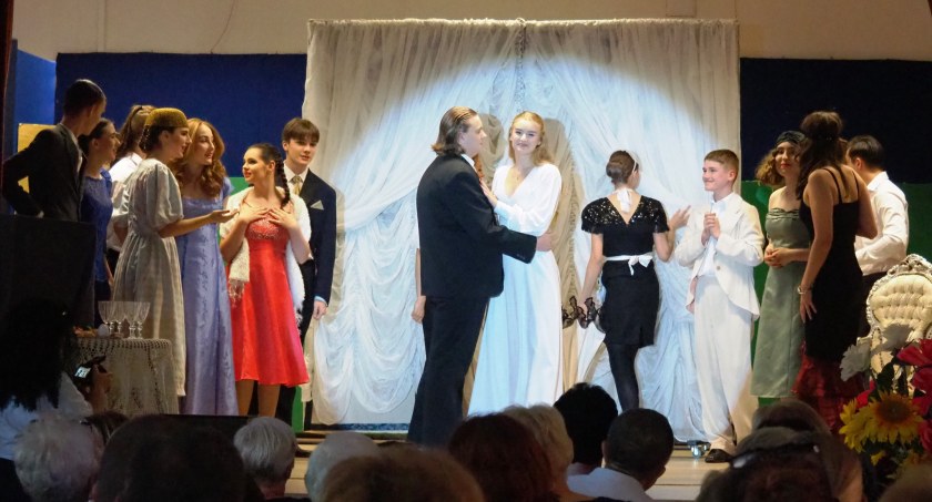 Bogate: Bal w Savoyu
