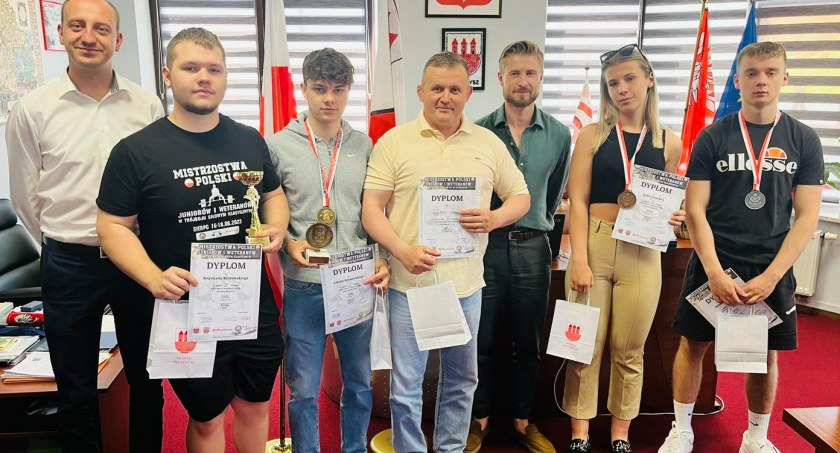 Przasnyscy trójboiści Mistrzami Polski!