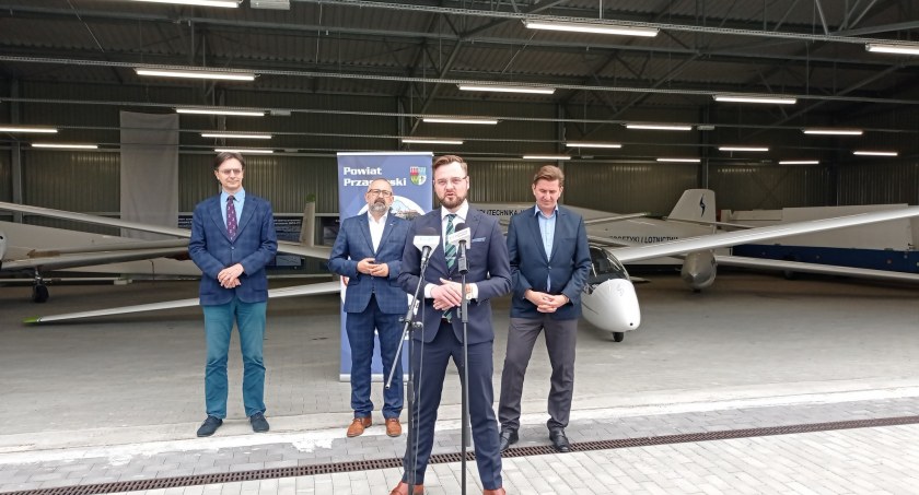 Starostwo aktywnie zabiega o inwestorów i nowe miejsca pracy w powiecie przasnyskim!