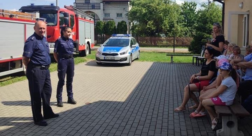 Mundurowi promowali bezpieczne zachowania