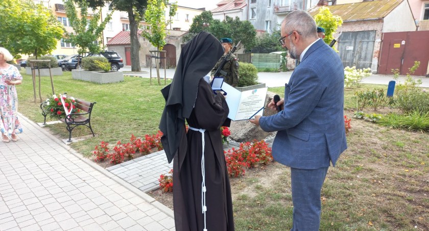 Zgromadzenie Zakonne Klarysek Kapucynek w Przasnyszu odznaczone medalem Gloria Prasnensis Terrae
