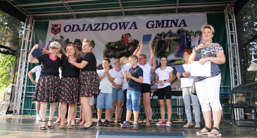 Wystawa  tradycyjnych  potraw i plebiscyt publiczności na najlepszą tradycyjną potrawę 