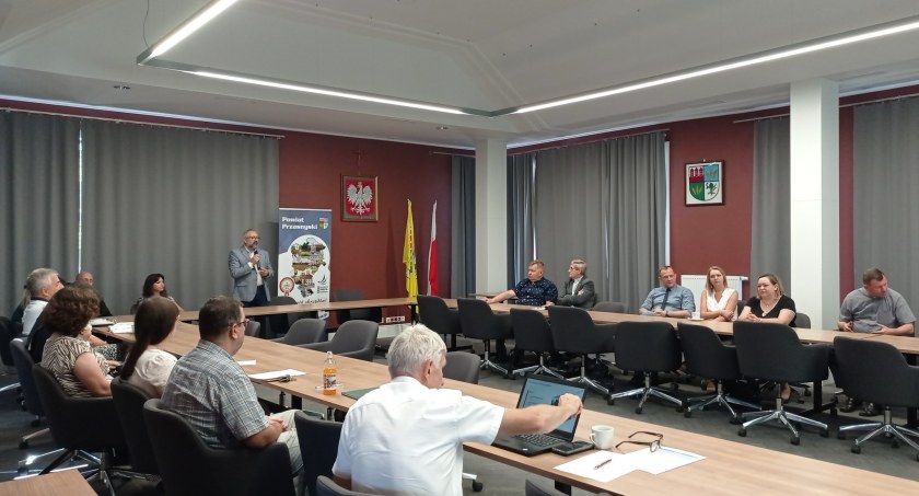 Drugie spotkanie konsultacyjne dotyczące Rządowego Programu Odbudowy Zabytków w powiecie przasnyskim