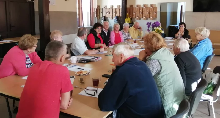 Spotkanie seniorów z powiatowym rzecznikiem konsumentów 
