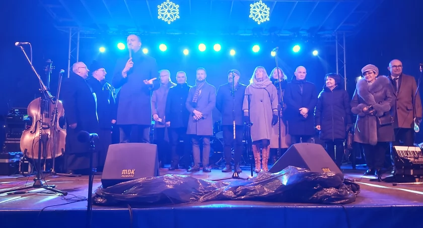 Magia świąt zagościła na przasnyskim Rynku, czyli Miejska Wigilia już za nami