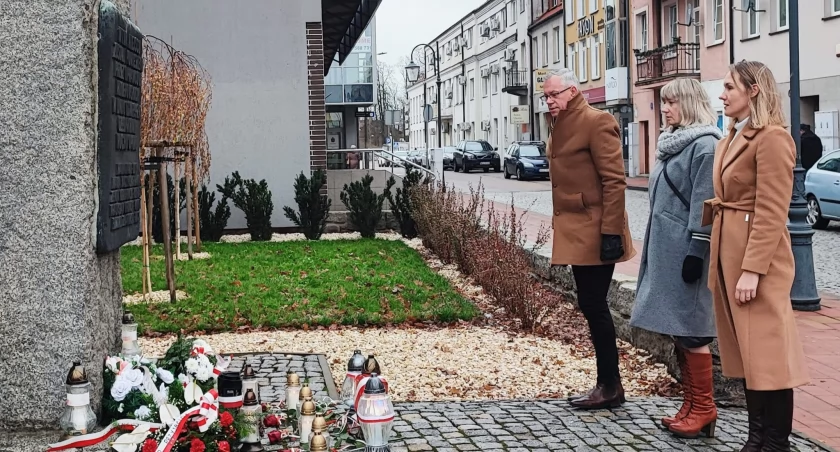 Delegacja Powiatu Przasnyskiego uczciła 81. rocznicę egzekucji członków Ruchu Oporu w Przasnyszu