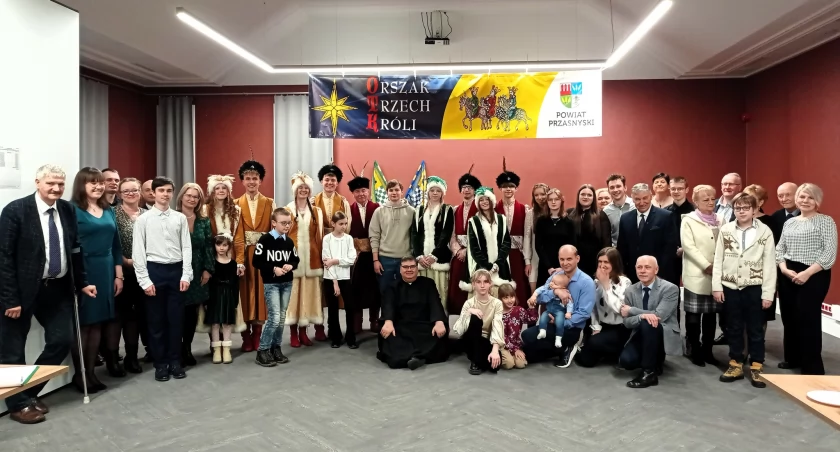 Podsumowanie Orszaku Trzech Króli 2024 w Starostwie Powiatowym w Przasnyszu