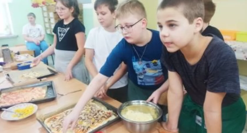 Dzień pizzy w Szkole Podstawowej w Bogatem