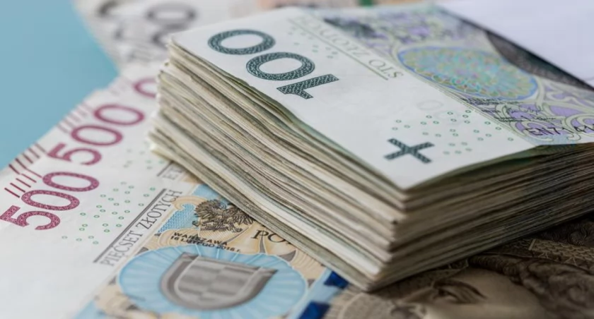 Dofinansowanie dla Gminy Przasnysz na budowę oświetlenia ulicznego w Sołectwie Wyrąb Karwacki