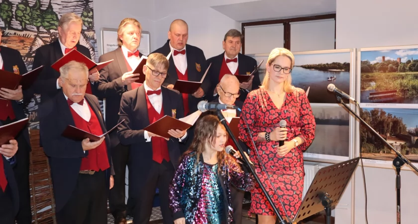 Początek i koniec-kobieta, acha! Koncert z okazji Dnia Kobiet