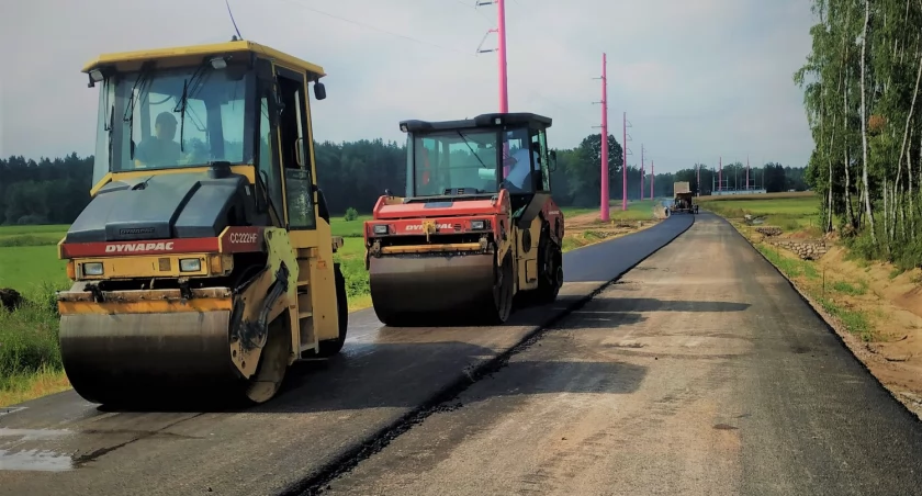 Inwestycje drogowe realizowane przez Powiat Przasnyski w Mieście i Gminie Chorzele w latach 2019-2023