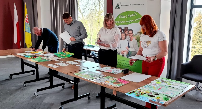 PT KRUS w Przasnyszu podsumowała Konkurs Plastyczny dla dzieci