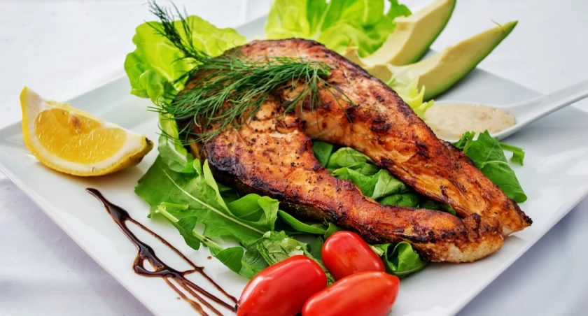 Jak dopasować dietę do swojego stylu życia? Wyjaśniamy