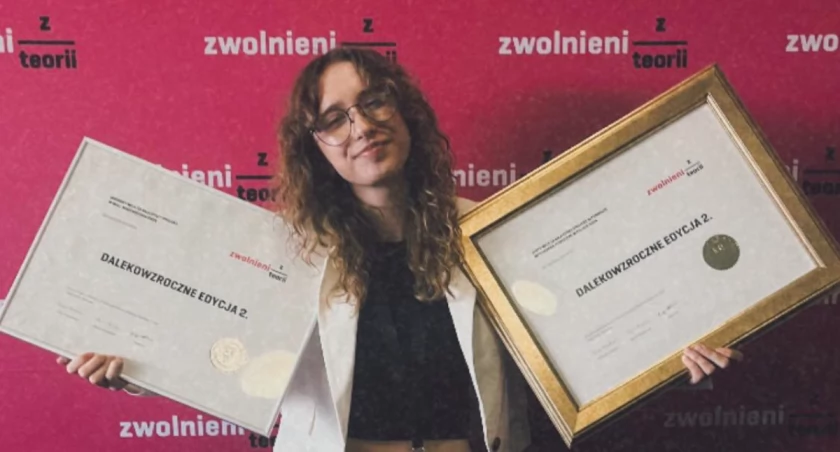 Uczennica LO im. KEN podwójną laureatką Olimpiady Zwolnieni z Teorii