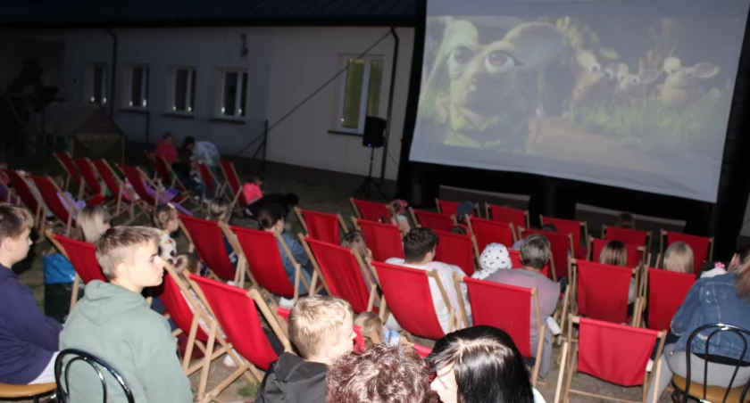 Kino Plenerowe z LGD Połnocne Mazowsze zawitało do Gminy Przasnysz