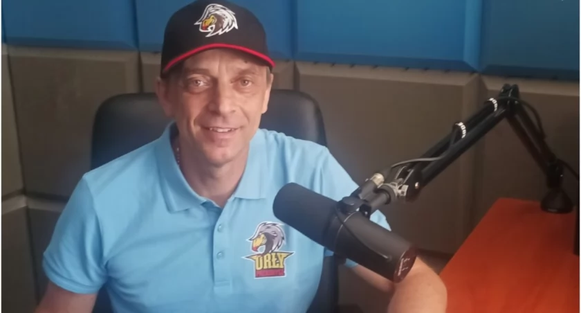 Maciej Smoliński certyfikowany trener drużyny Hokej Orły Przasnysz o zarażaniu miłością do krążka