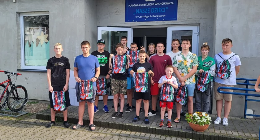 Przasnyscy Legioniści - KLC odwiedzili Placówkę Opiekuńczo-Wychowawczą w Czernicach Borowych