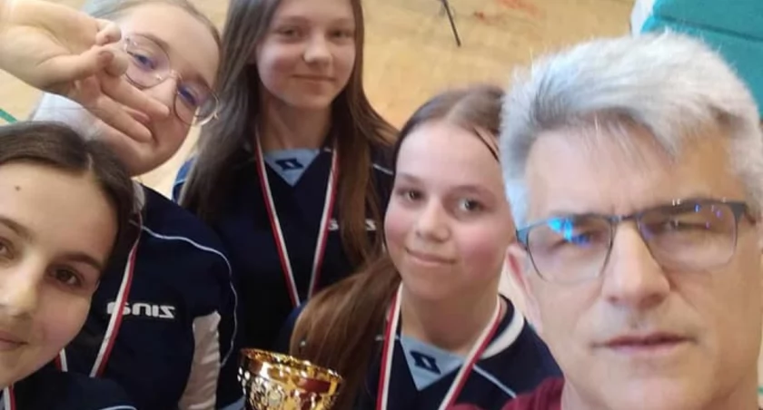 Dziewczyny z Bogatego trzecie na Mazowszu!