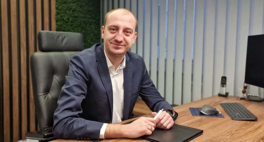 Chrostowski bez wotum zaufania. Czy Radni PP i PiS będą chcieli odwołać go z funkcji burmistrza ?