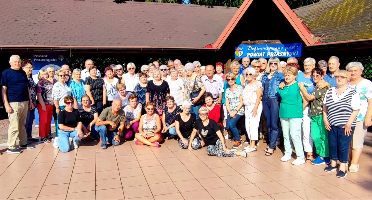 Piknik historyczno-integracyjny pn.  Podróż ścieżkami historii