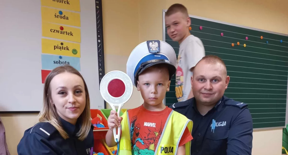 Przasnyscy Policjanci odwiedzili Specjalny Ośrodek Szkolno-Wychowawczy w Przasnyszu