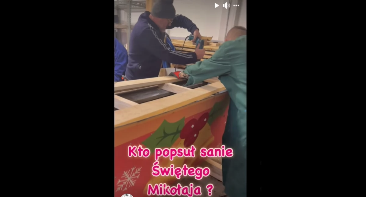 Na renowację do WTZ trafiły sanie Świętego Mikołaja