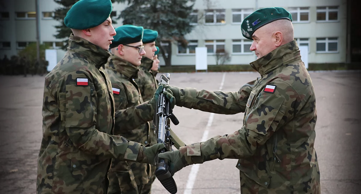 Ostatnie wcielenie żołnierzy w ramach Dobrowolnej Zasadniczej Służby Wojskowej w 2.ORel