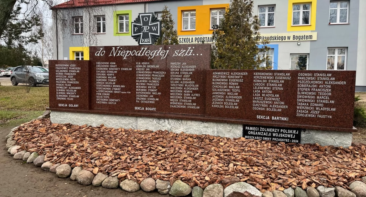 W Bogatem powstał pomnik uwieczniający pamięć Członków Polskiej Organizacji Wojskowej