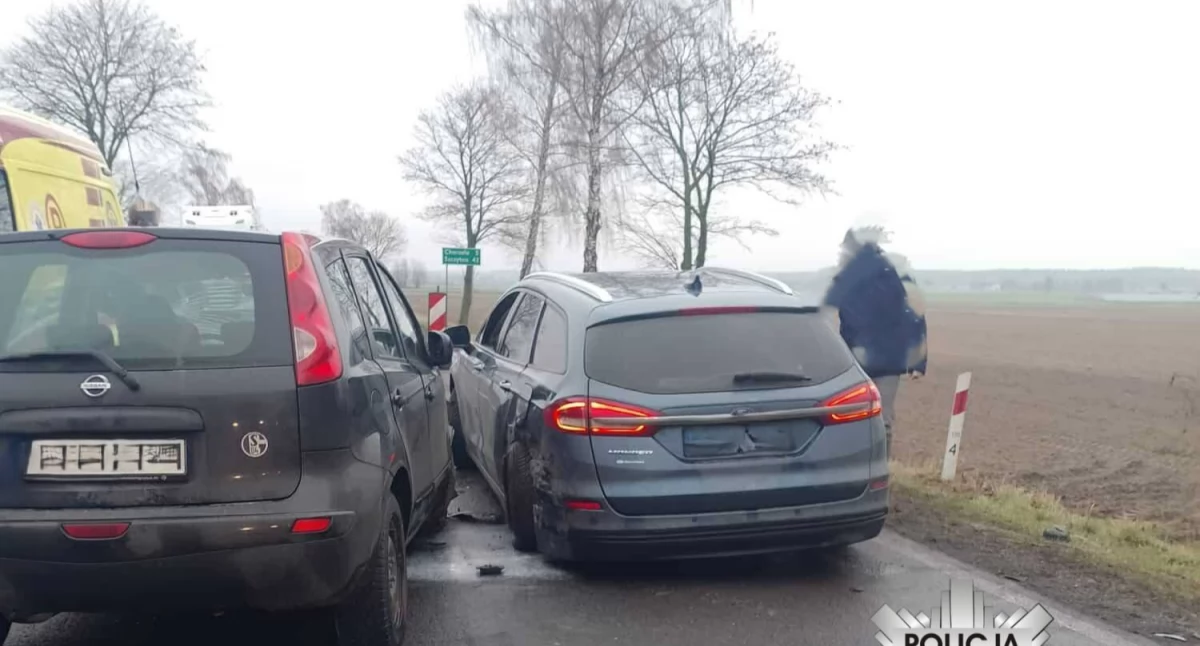 Z ostatniej chwili: Kolizja czterech aut. Droga jest zablokowana