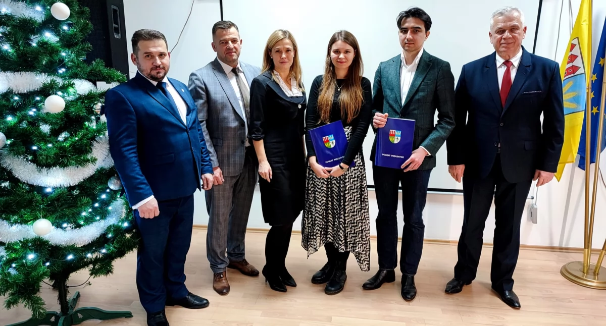 Klaudia Zielonka, mieszkanka Gminy Przasnysz nagrodzona za wybitne osiągnięcia