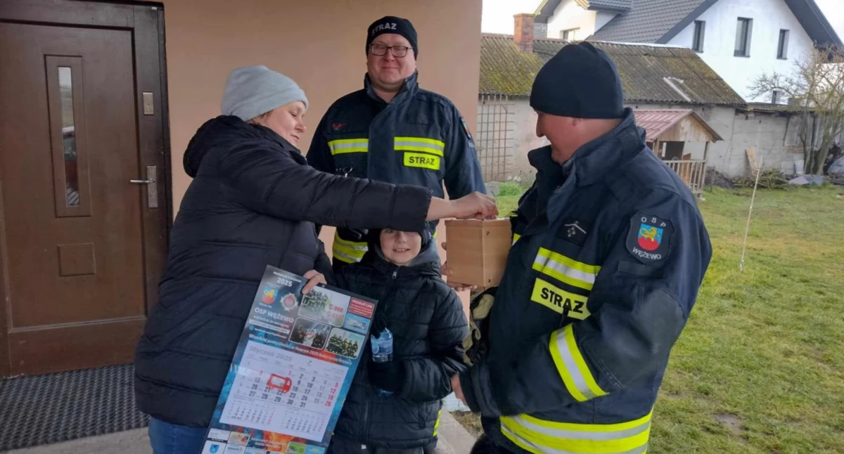 Podzielili się życzeniami noworocznymi oraz kalendarzami