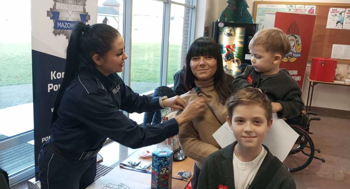 Przasnyscy policjanci zagrali z Wielką Orkiestrą Świątecznej Pomocy