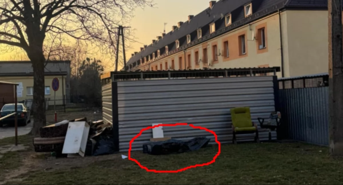 Ciało zmarłej leżało pod śmietnikiem ponad dwie godziny