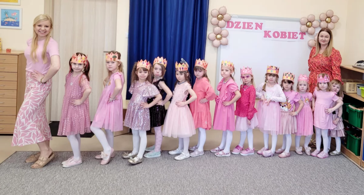 Dzień Kobiet u przedszkolaków w Bogatem