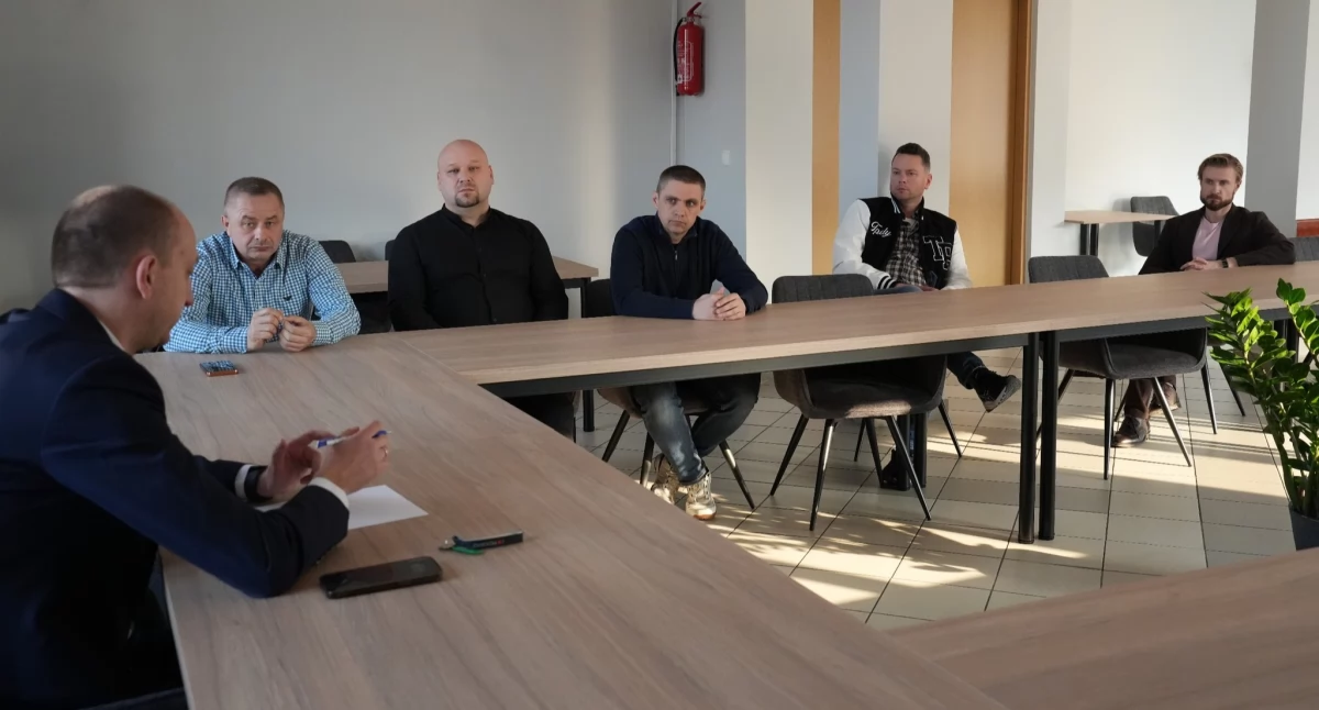 Rozpoczęto konsultacje dotyczące modernizacji Stadionu Miejskiego w Przasnyszu