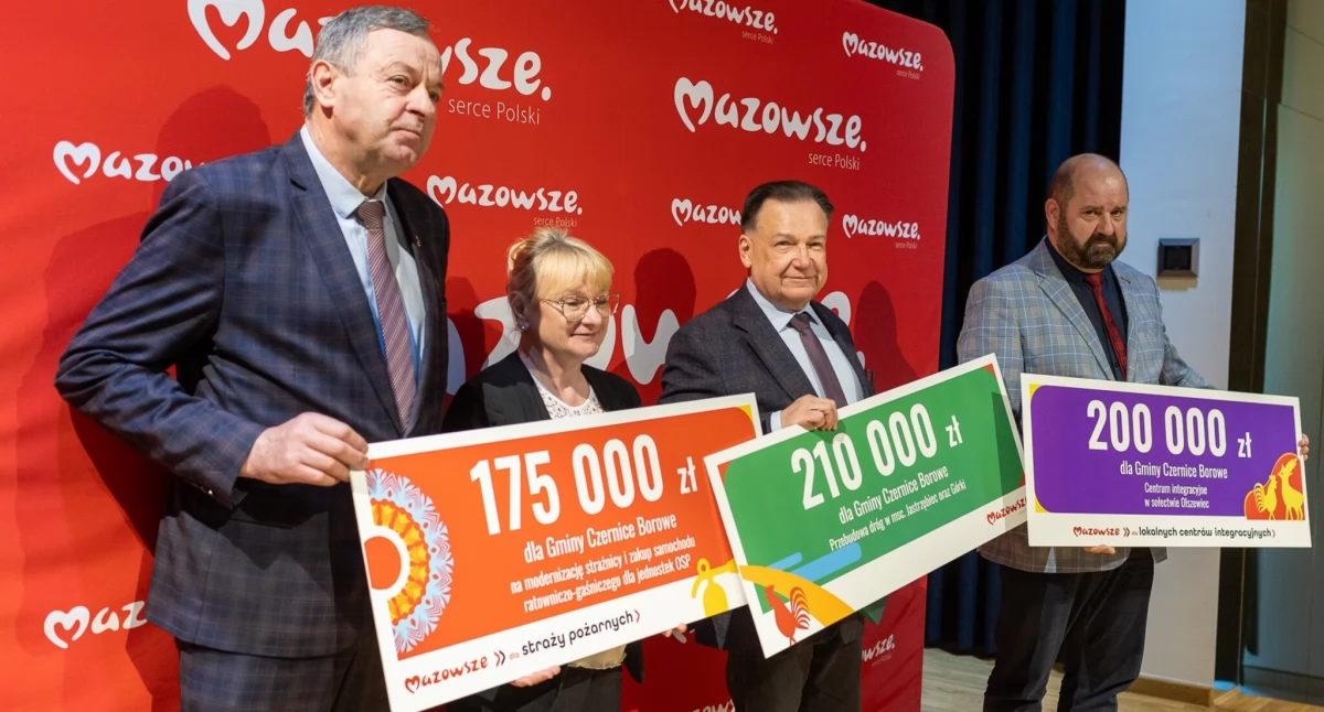 Mazowiecka pomoc dla powiatu przasnyskiego: inwestycje na miarę potrzeb