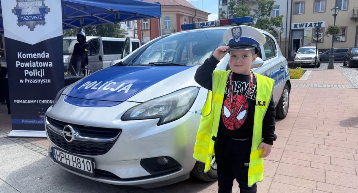 Przasnyscy Policjanci na Pikniku Charytatywnym