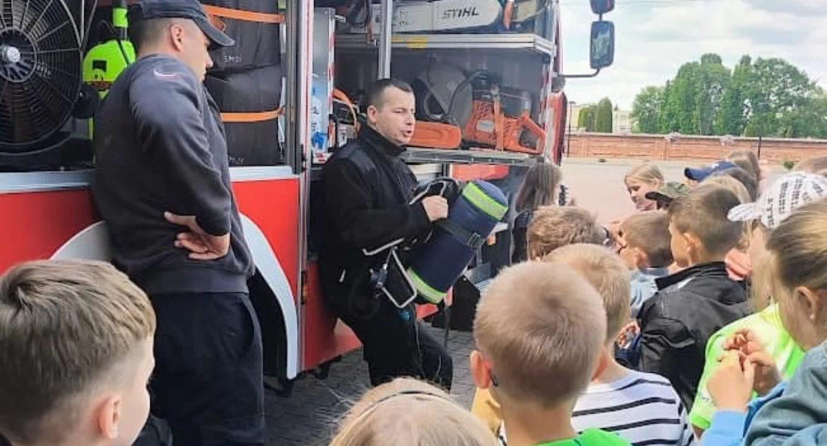 Wyprawa w Świat Zawodów” – innowacja pedagogiczna z sukcesem zrealizowana w przasnyskiej Jedynce