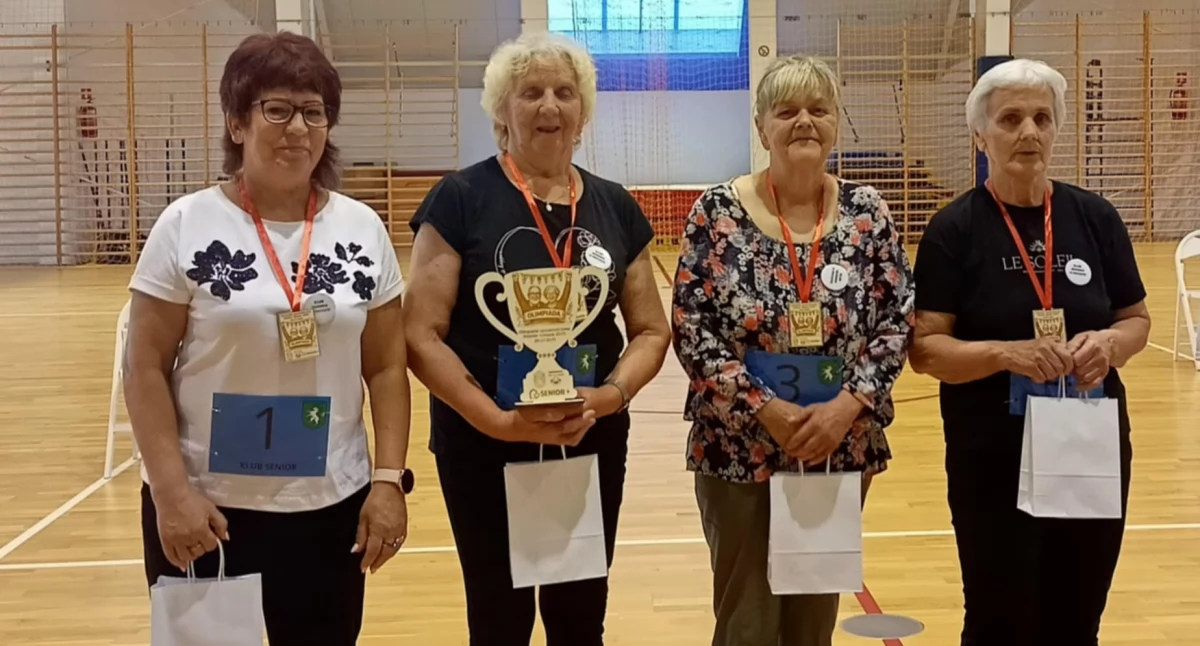 Seniorzy z Gminy Przasnysz na Olimpiadzie Sprawnościowej Klubów Seniora 2025