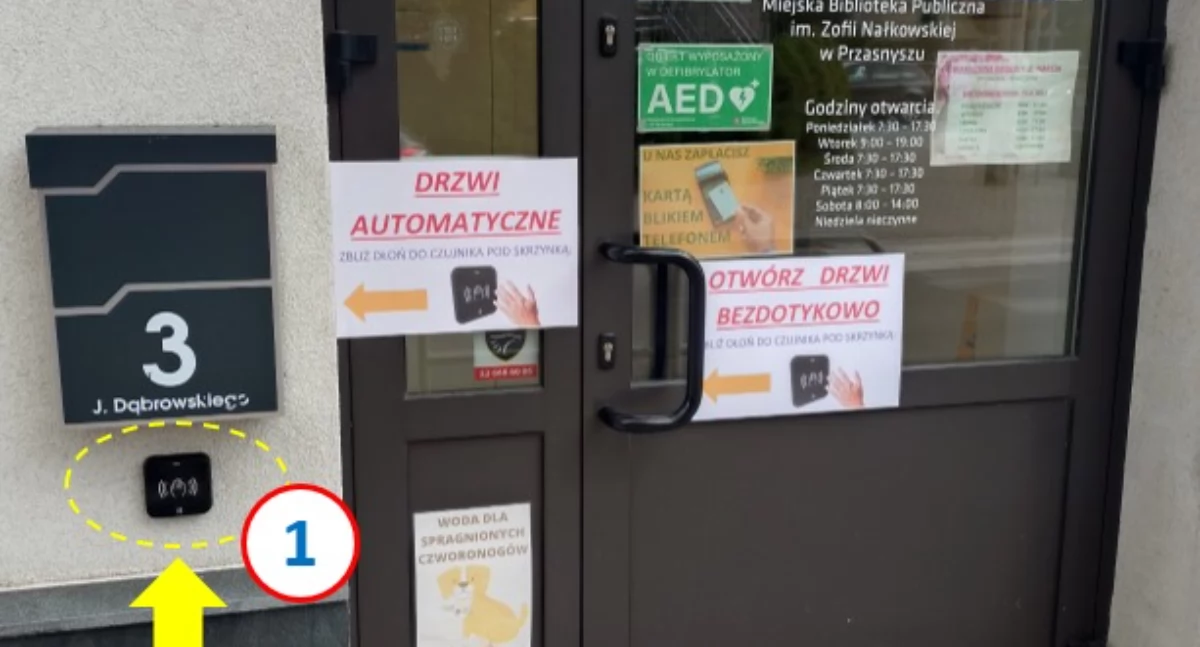 Miejska Biblioteka Publiczna w Przasnyszu z nowoczesnym systemem automatycznego otwierania drzwi