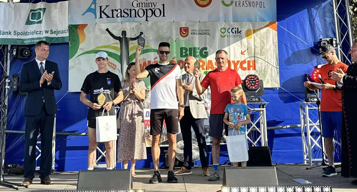 Rafał Smoliński nie zwalnia tempa – dwa starty, dwa podia!