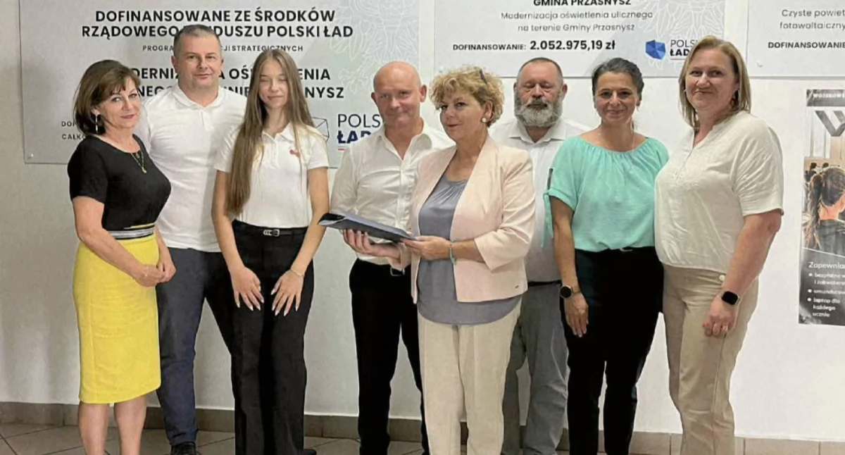 Podpisanie umowy na modernizację Szkoły Podstawowej w Bogatem!