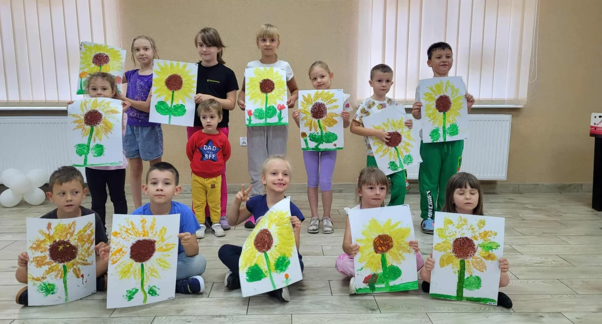 Kreatywne zajęcia plastyczne w Świetlicy Wiejskiej w Wielodrożu